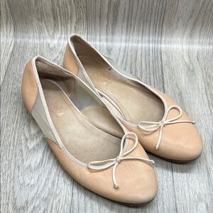 Beberlis Ballet Flats with Bow Accent